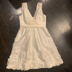 Calvin Klein Size 8 White Dress